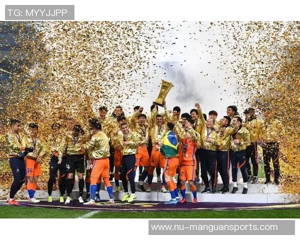 年轻球星崛起 盘点当今足球新星的崭露头角与未来潜力